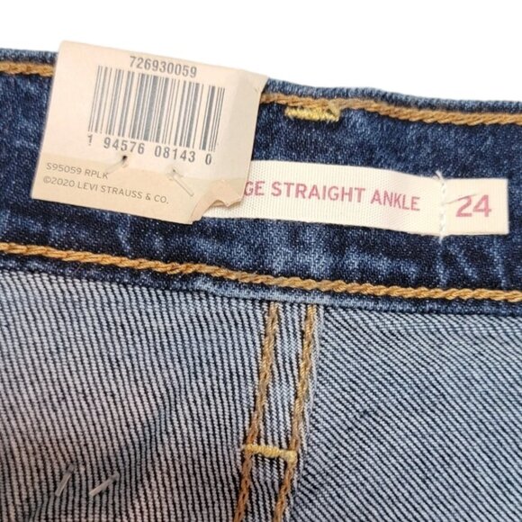 Levi's | Women's Ribcage Straight Ankle Highest Rise Dark Wash Jeans - Picture 10 of 15